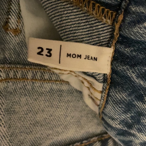 light wash pacsun mom jeans - Picture 3 of 4